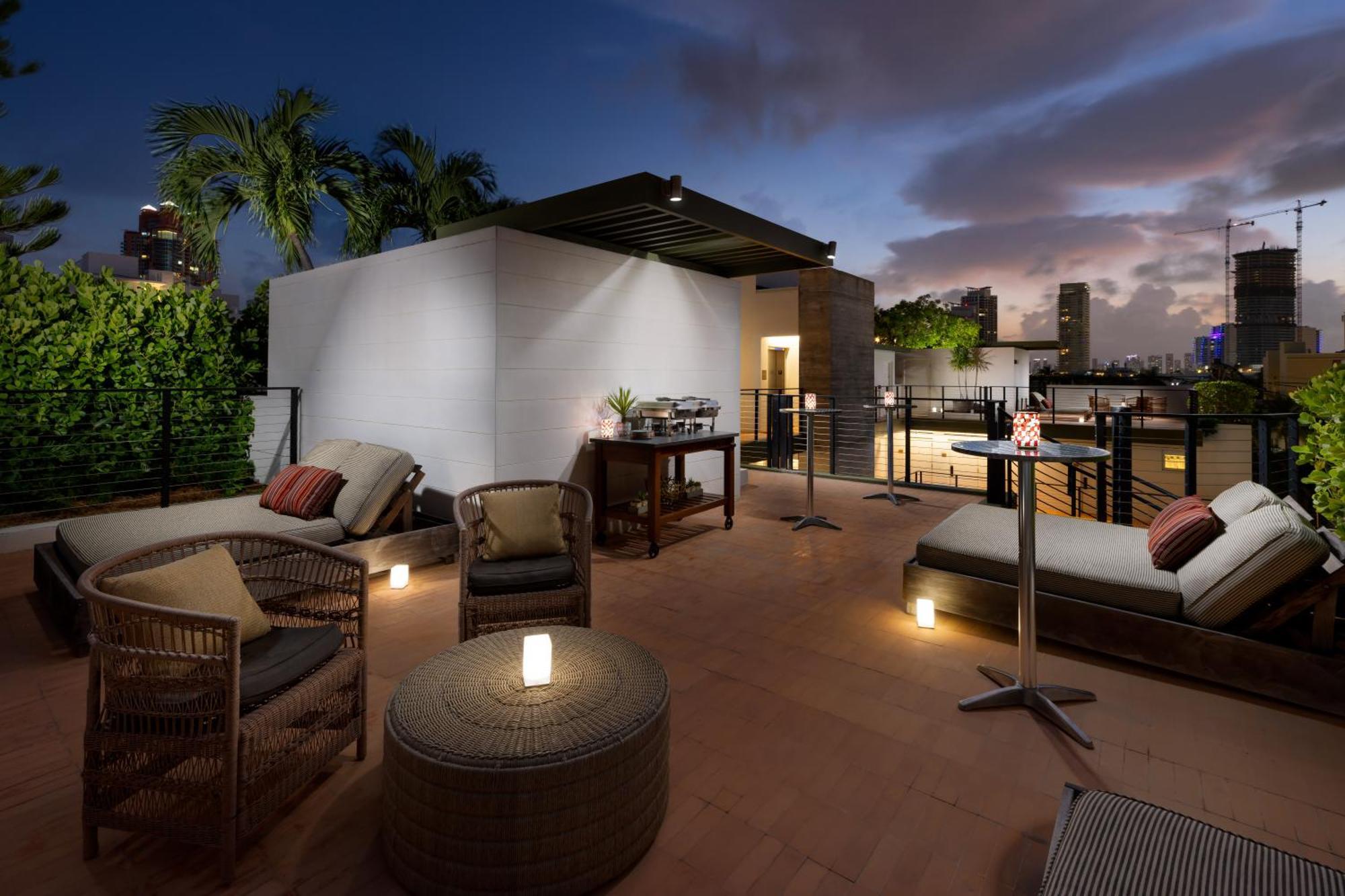The Balfour Hotel Miami Beach Exterior photo